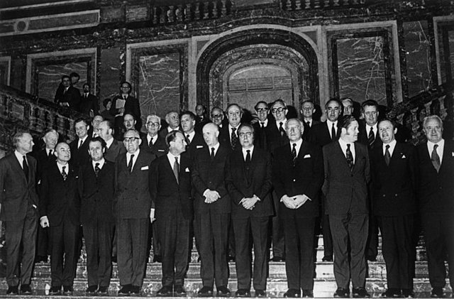 Britain joins the European Economic Community