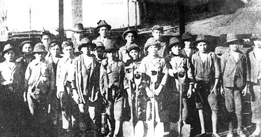 PROPIEDAD DE LA SOCIEDAD