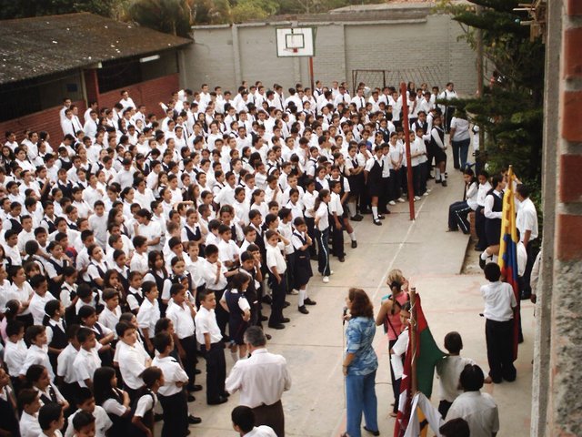 Convenio de la institucion con el colegio Inem