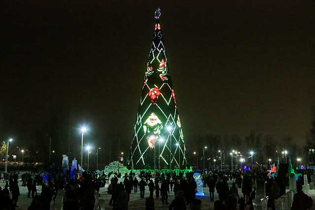 Новогодняя ёлка в Татышев-парке