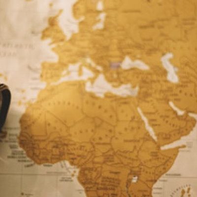 Timeline: ציר זמן | נעמי גרשון ותהילה תשובה