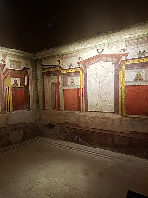 PINTURA DE TRANSICIÓN AL III ESTILO, SALA DE LAS MÁSCARAS DE LA CASA DE AUGUSTO, PALATINO