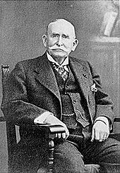 ESCUELA DE NEGOCIOS EDWARD TUCK