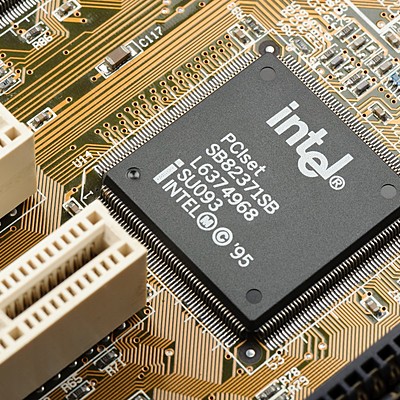 Timeline: История развития микропроцессора