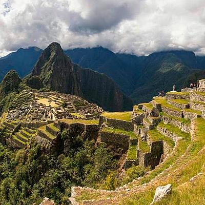 Timeline: Arquitectura Peruana