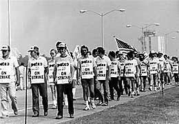 Reagan and air-traffic controllers strike