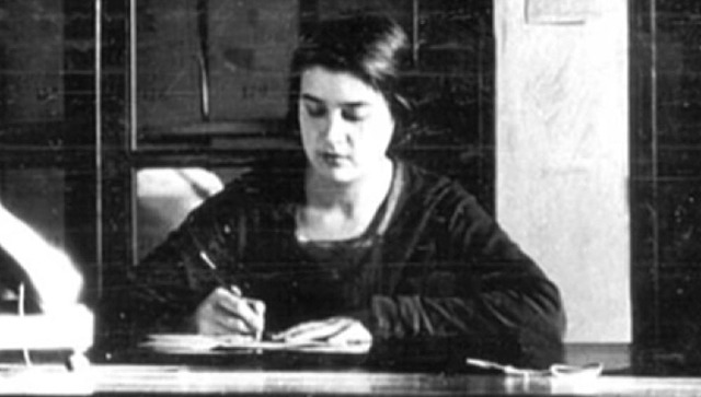 Maria Moliner hil (1900-1981)