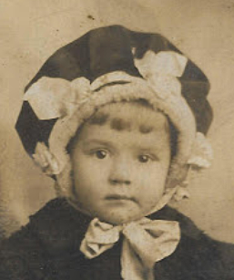 Hazel Marie Spittler Mulitsch born in St. Louis, Missouri.