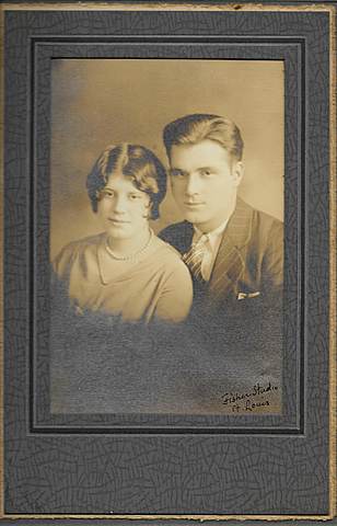 John Mulitsch and Hazel Spittler marry in St. Louis, MO.