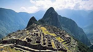 Inca fall under Pizarro