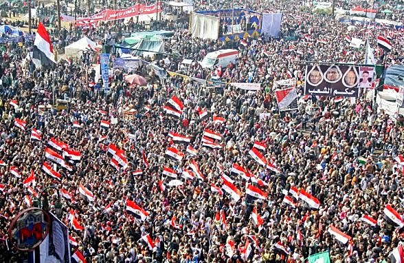 Britain grants independence to Egypt