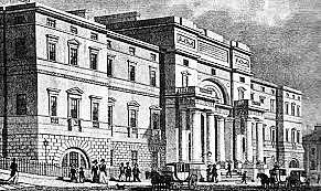 Ingresa en la Universidad de Edimburgo para estudiar medicina