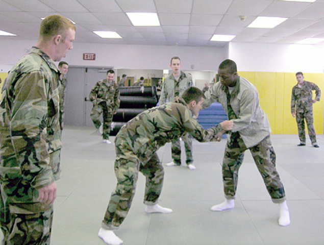 US Army Goes Gracie
