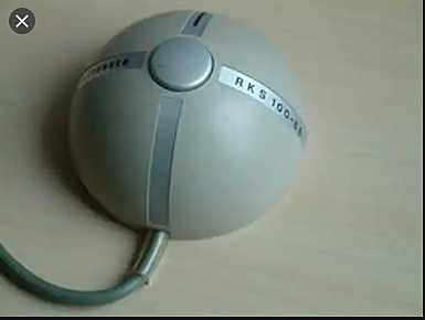 Primer modelo de mouse comercializado.