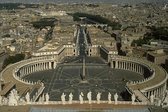 PLAÇA ST PERE DEL VATICÀ. Gian Lorenzo Bernini