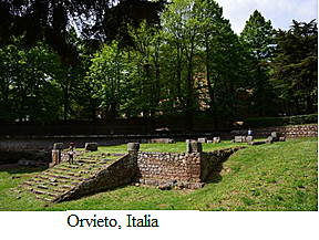 Ruinas de templo en Voisones