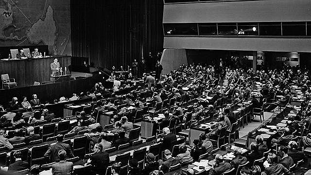 L'ONU divideix Palestina en dos estats, Israel i Palestina