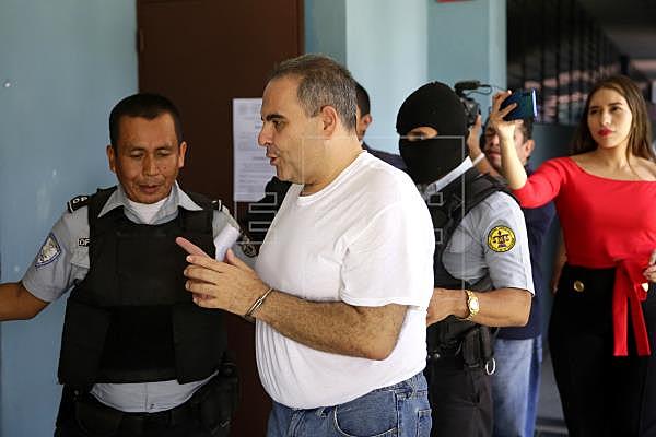 Condenan por corrupción al expresidente Elías Antonio Saca