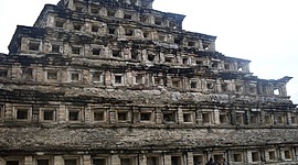 Timeline: México Antiguo (2500 a.n.e.- 1519)