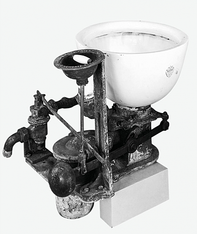 NACIMIENTO DEL INODORO