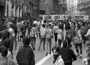 Manifestaciones pacíficas en todo el mundo occidental