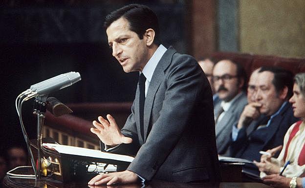 (P34) Adolfo Suárez