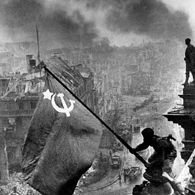 Timeline: History timetoast Álvaro Bravo 4 B1 (2 ev.)