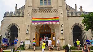 PRIMERA ORGANIZACIÓN HOMOSEXUAL LATINOAMERICANA