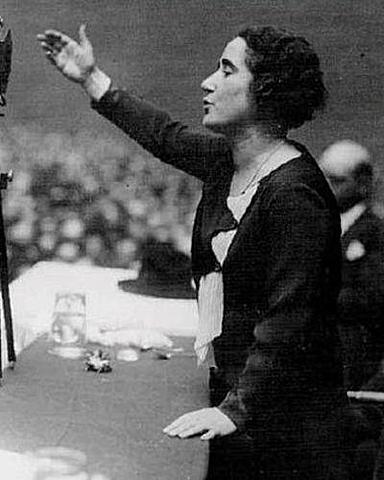 Clara Campoamor (1888-1972)