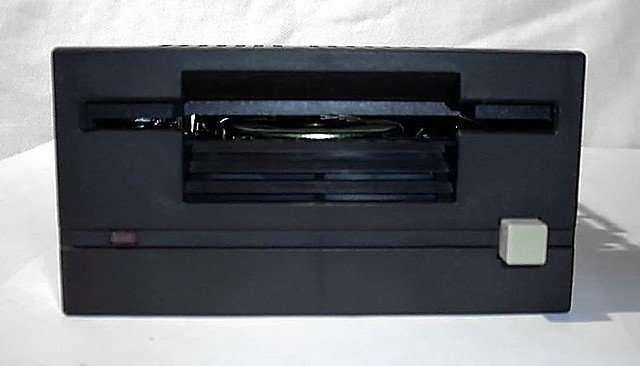 1981- 3.5 Inch Floppy drive