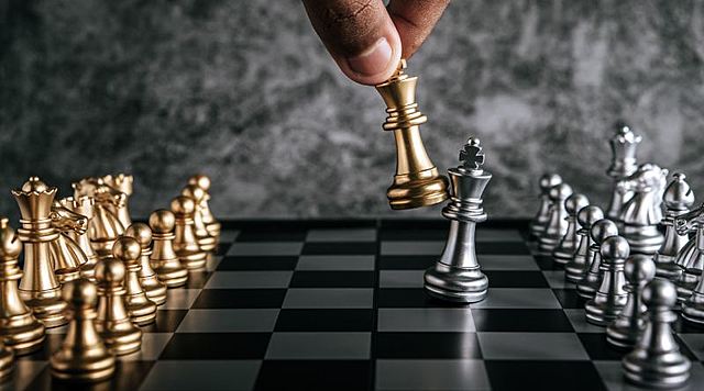 Deep Blue vence por primera vez a un humano en ajedrez