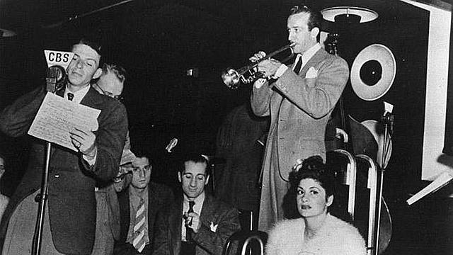 Sinatra: Orquesta de Harry James (1939-1940).