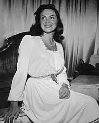 Kitty Kallen. (1921-2016).