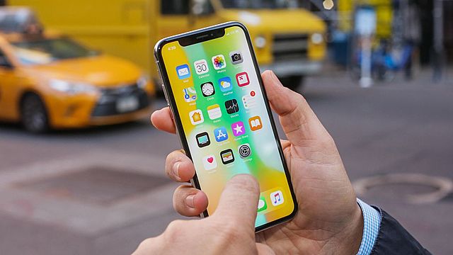 Apple lanza el iPhone X para conmemorar los 10 años del lanzamiento del iPhone