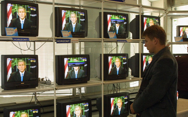 Bush dichiara guerra al terrorismo