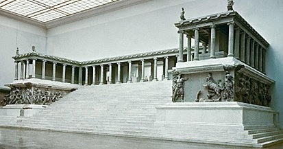 El altar de Zeus en Pérgamo