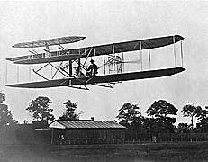 Wright inventa o avión