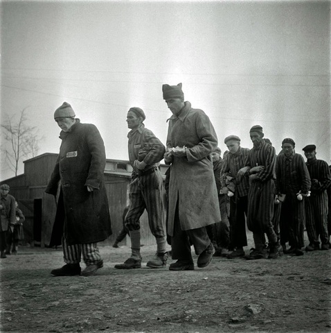 allied troops liberate concentration camps of Dachau, Buchenwald and Bergen-Belsen