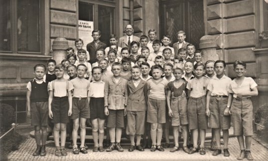 The death of Vladimir Munk's parents