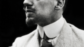 Timeline: Gabriele D'Annunzio