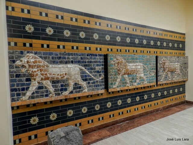 Nabucodonosor II. Cúspide del Imperio Caldeo.