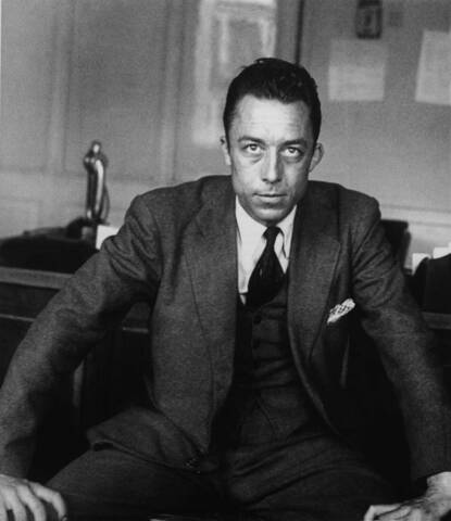 Nace Albert Camus