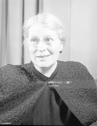 Children's Literature Blossomed