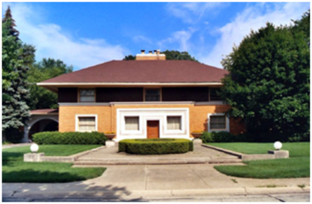 abrio su propio frank despacho de arquitectura