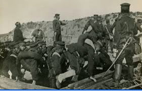 Russia loses war with Japan