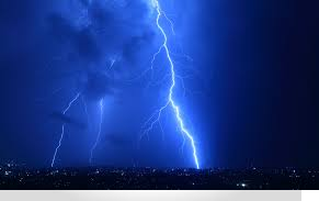 Le programme ÉCLAIR( École Collège Lycée Ambition Innovation Réussite )