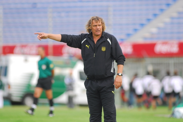 Mario Saralegui (2008-09)