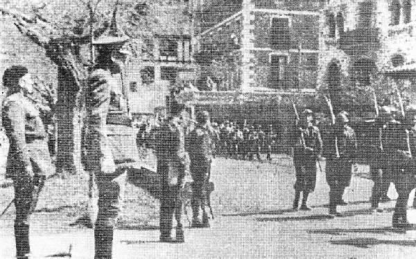 Deba altxatuen menpe