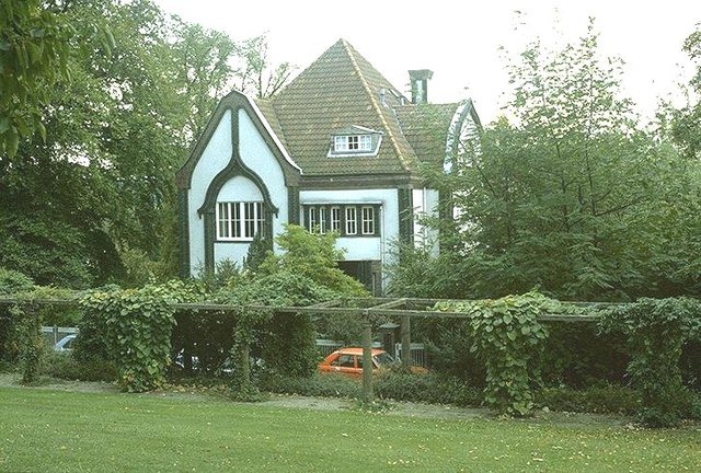 Peter Behrens - primeras obras