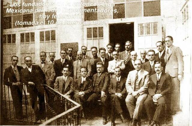 Liga central  Mexicana de radio.